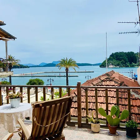 Wake-up-by-the-sea! Holiday home